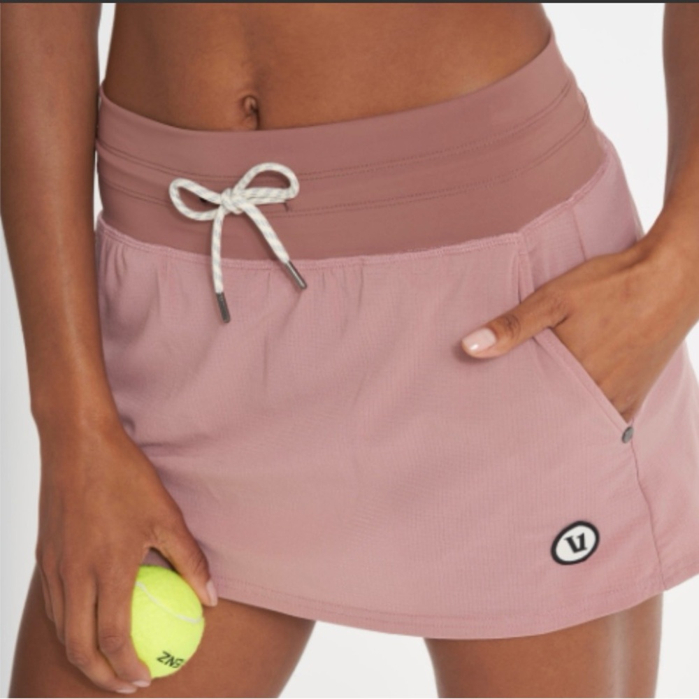 Vuori Seabreeze Tennis Golf Skort/Skirt Pink Size Small